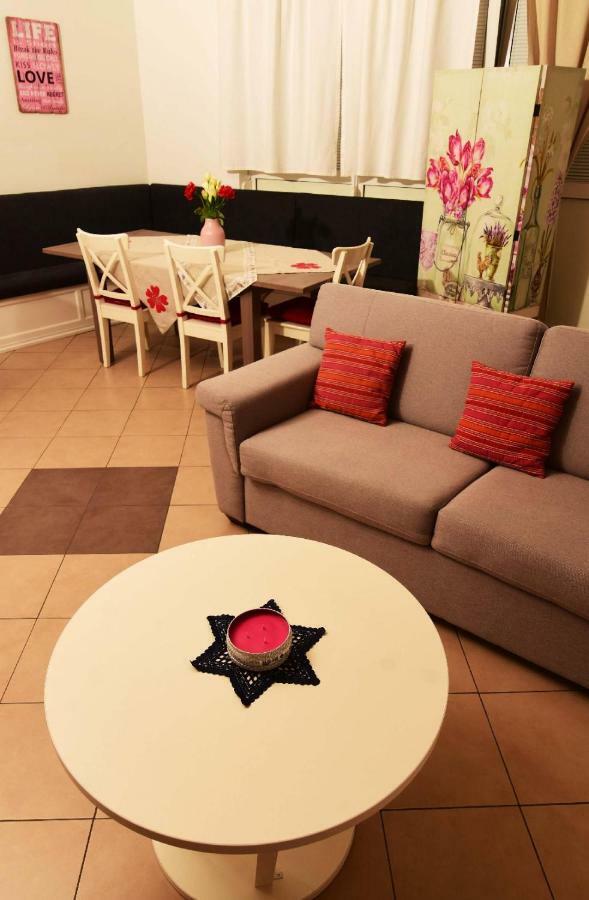 Studio Tami I Barbi Daire Opatija Dış mekan fotoğraf