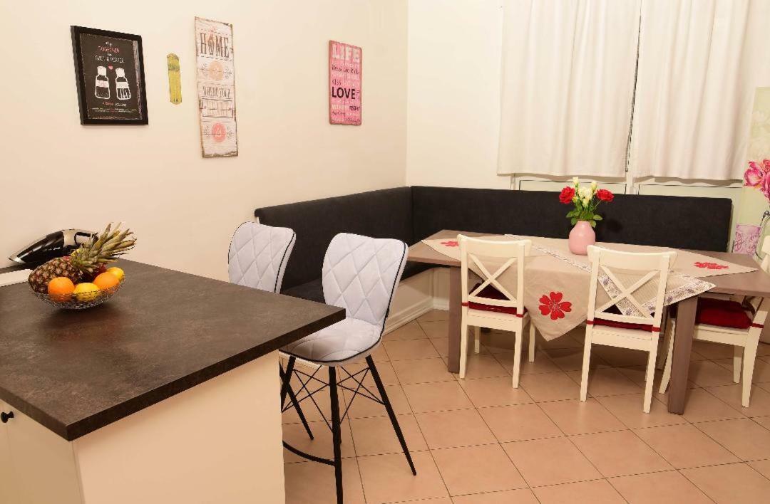 Studio Tami I Barbi Daire Opatija Dış mekan fotoğraf